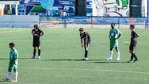 九游下载中心-五大联赛比赛场地草皮质量是否干扰技战术发挥，五大联赛草坪